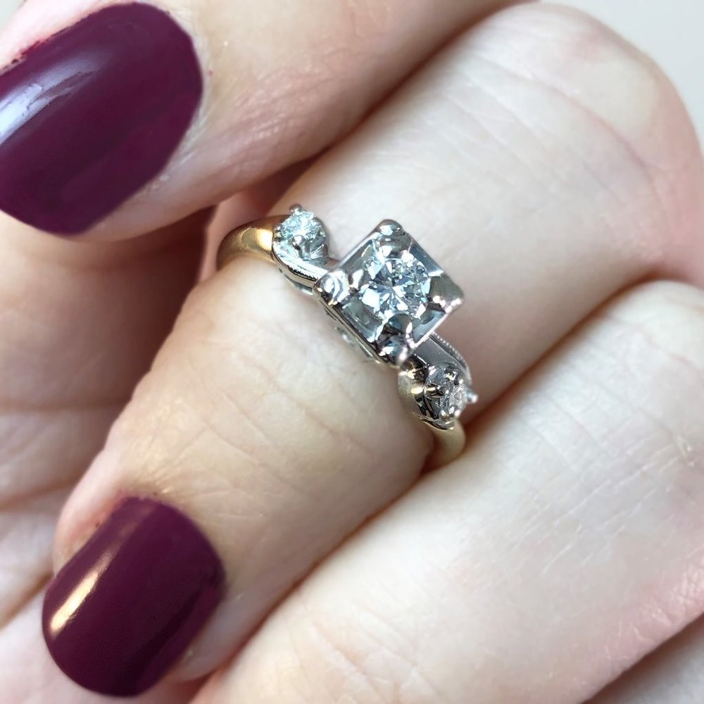 Vintage 14kt Two Tone & 0.25 tcw Diamond Ring